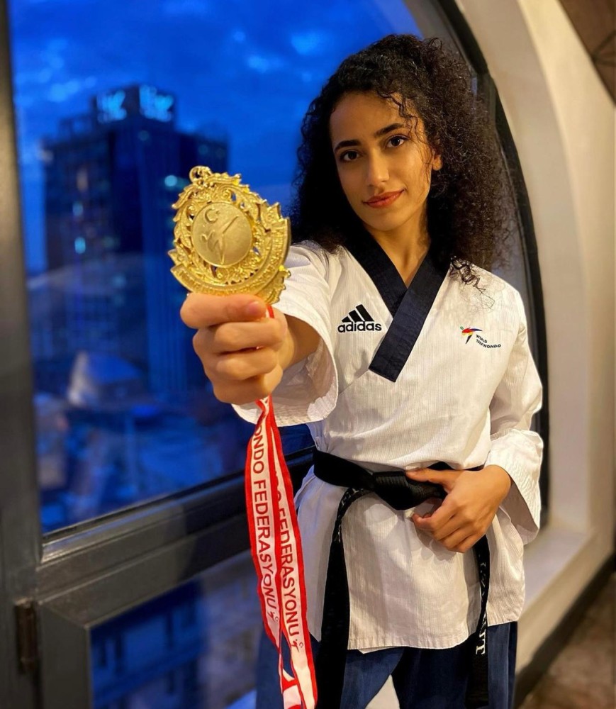 taekwondo dunya sampiyonu busra gamze sabanci ile ozel roportaj